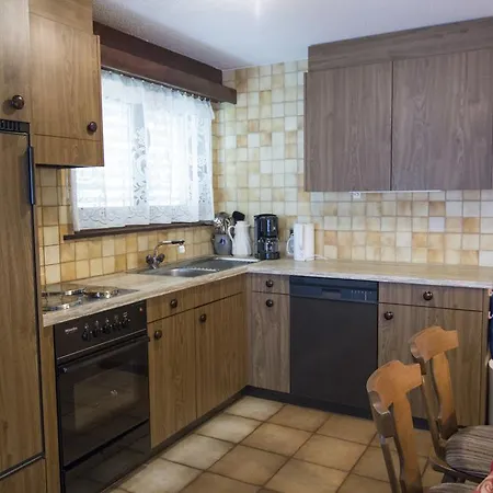 Apartment Blomattu 2 *